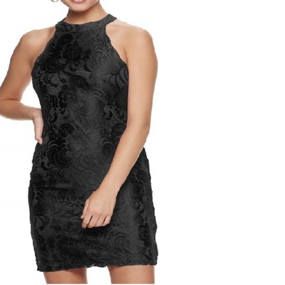 🟠🟠🟠NWT Almost Famous High Neck Lace Dress